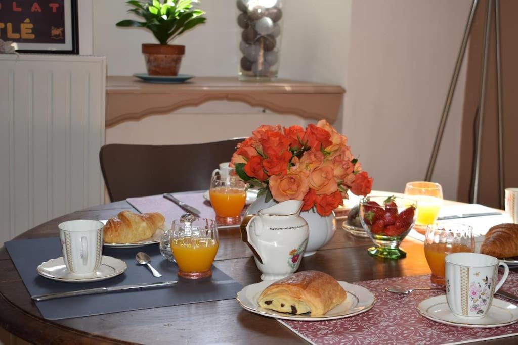 Appartement Avec Acces Piscine Et Jardin Dans Hotel Particulier 네라끄 외부 사진